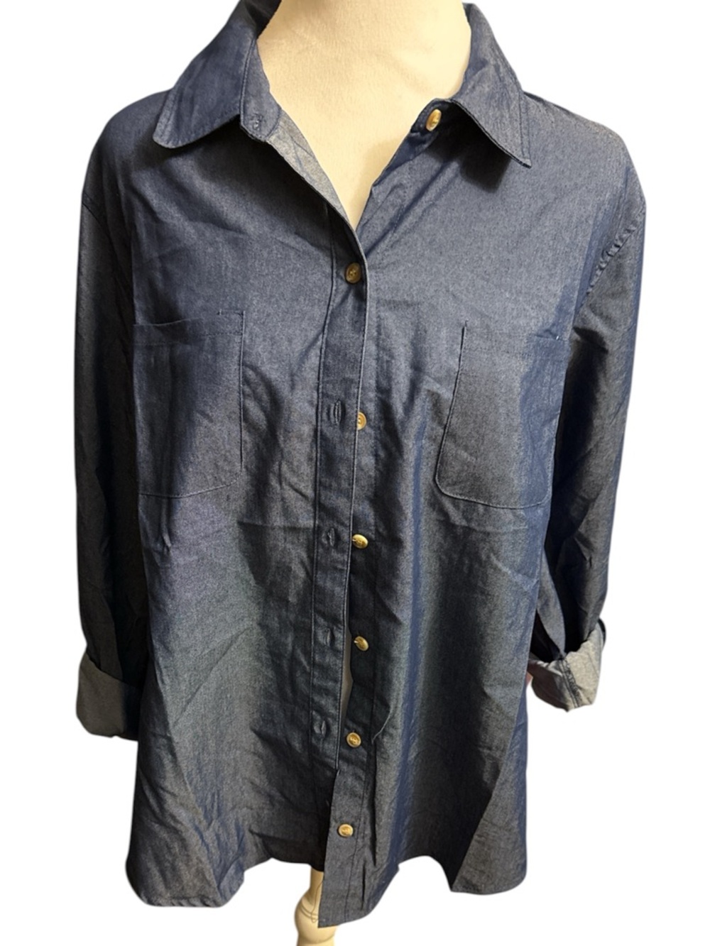 Chambray Button-Down Shirt - Blue / Red plaid